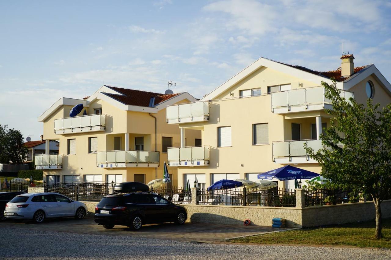 Funtana Appartements An Der 1 Reihe Vom Meer 外观 照片